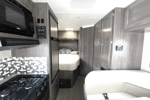Winnebago Minnie Winnie Classe C