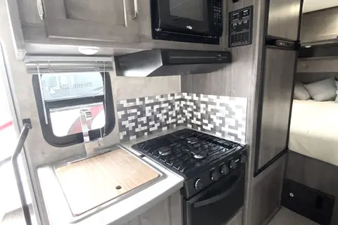 Winnebago Minnie Winnie Classe C