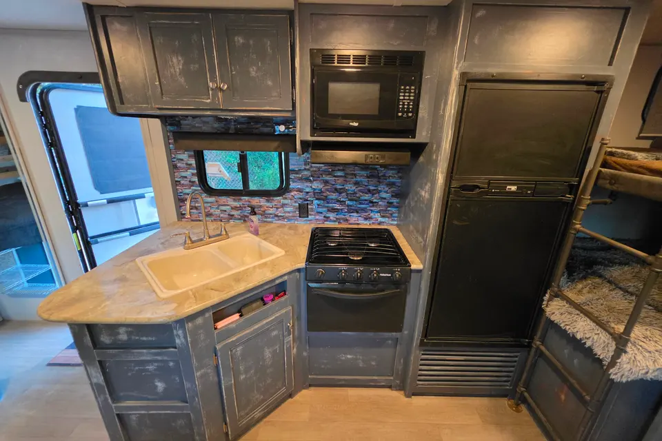 Garrett's Dutchmen Dutchmen Travel Trailer