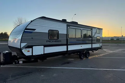 Troy's Heartland Pioneer Travel Trailer