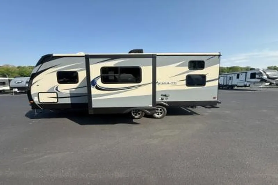 Dutchmen Aerolite 242BHSL Anniversary Edition Travel Trailer