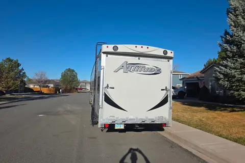 Donny's Eclipse RV 28IBG Toy Hauler