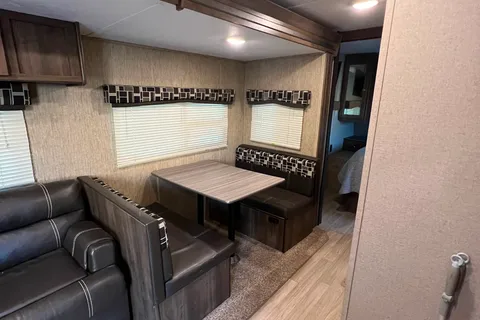 Family Friendly Ready 2019 Coleman Trailer