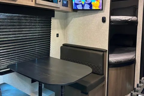 Tiffany's Jayco Jayflight SLX Travel Trailer