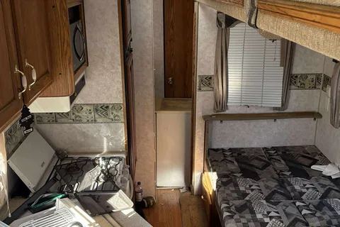 Mike's Northwood Manufacturing bunk Model Fifth Wheel