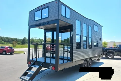 Ozarro's Timberwolf Mini Loft 16ML