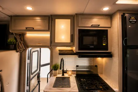 All-Inclusive Luxury Glamping Suite on Wheels