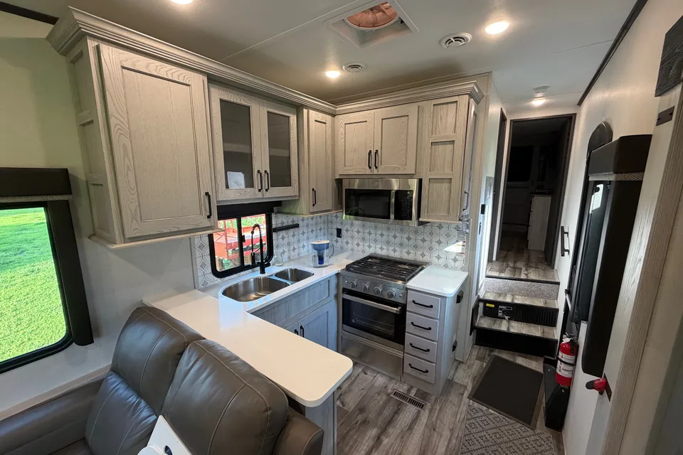 Jacob's Keystone 311rd Fifth Wheel