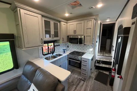 Jacob's Keystone 311rd Fifth Wheel