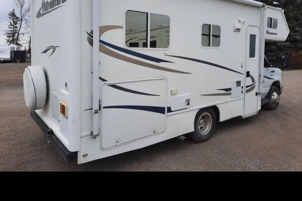 Family Friendly Adventure Ford E 350 Class C