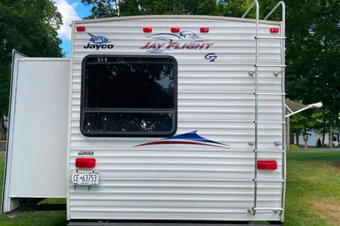 SUPER NICE - 32' Camper #2 (Jayco - Jay Flight) - Central NY State Area