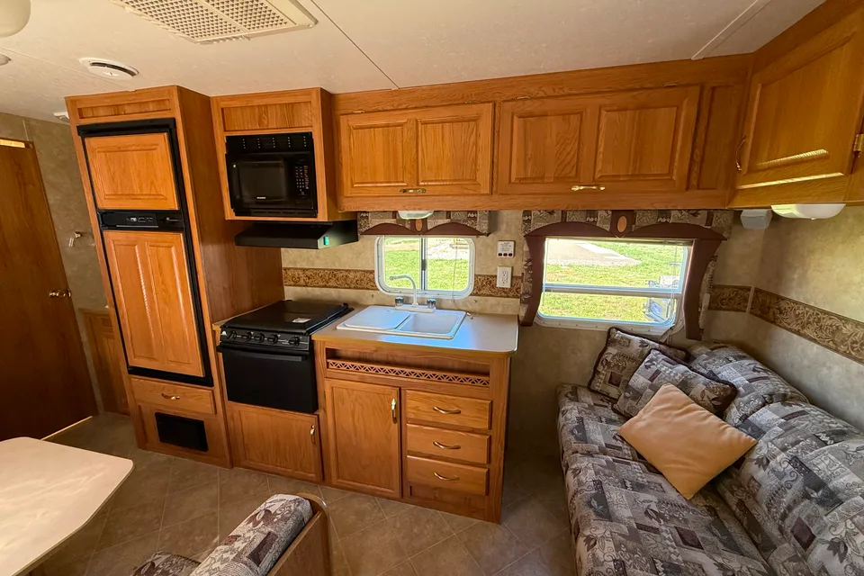 Stuart's Jayco Jayflight 27bh Travel Trailer