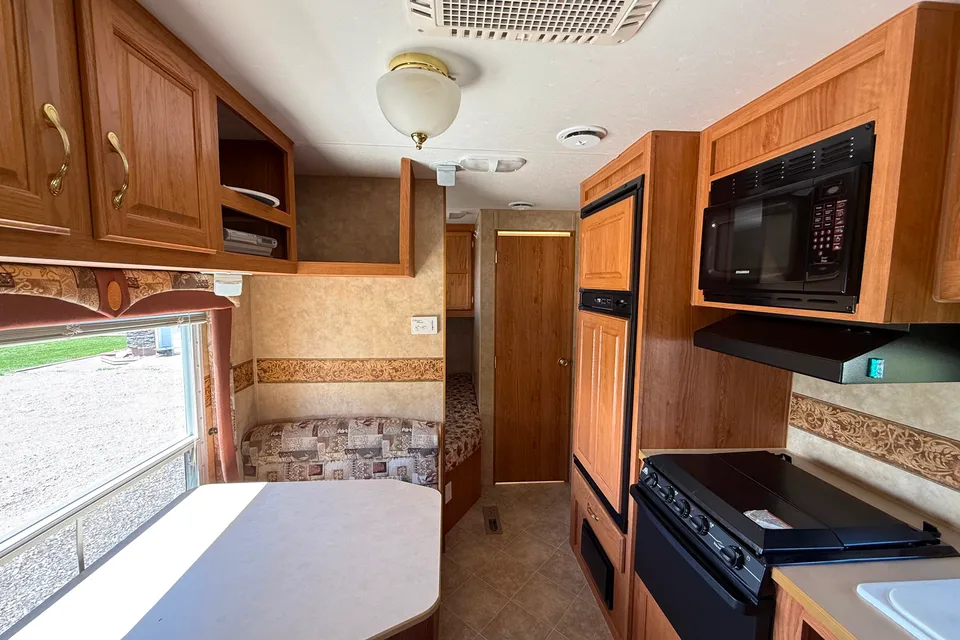 Stuart's Jayco Jayflight 27bh Travel Trailer