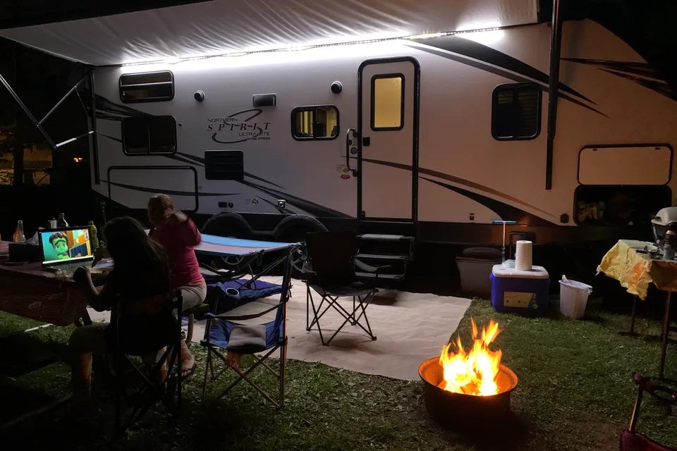 Fahad's Forest River Coachmen northern spirit Travel Trailer
