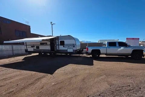 2022 KZ 27 Foot Camper