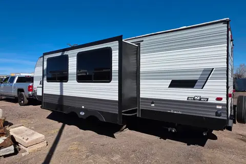 2022 KZ 27 Foot Camper