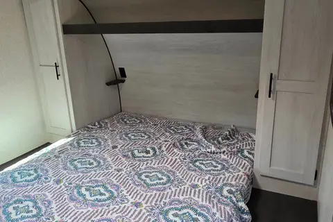 2022 KZ 27 Foot Camper
