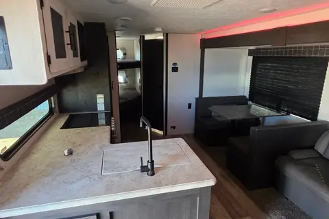 2022 KZ 27 Foot Camper
