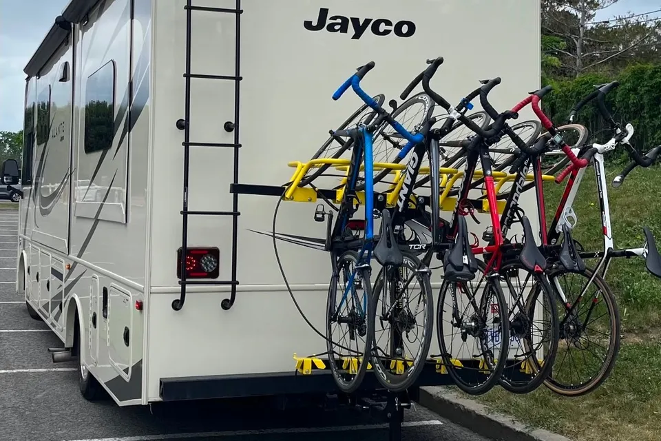 2021 Jayco Alante Class A *Drive with a G license!