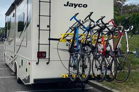2021 Jayco Alante Class A *Drive with a G license!