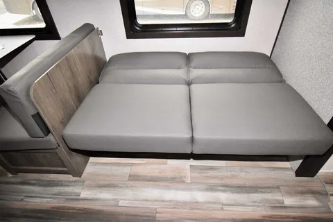 2022 Starcraft Autumn ridge Travel Trailer