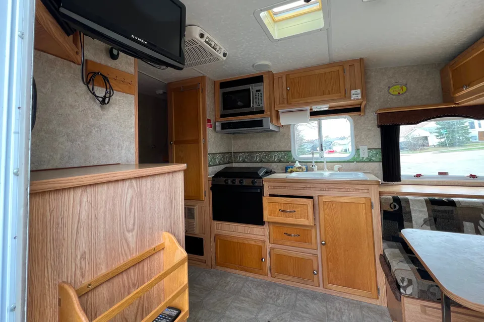 Travelaire Rustler RT185 Travel Trailer