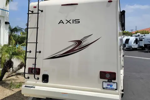 "GLAM LIKE NEW"2021 Ford Thor Axis Class A. NO Special DL needed, Your DL is fine.