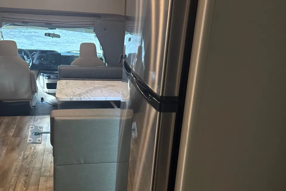 Julia's Nexus RV Triumph 32T Class C