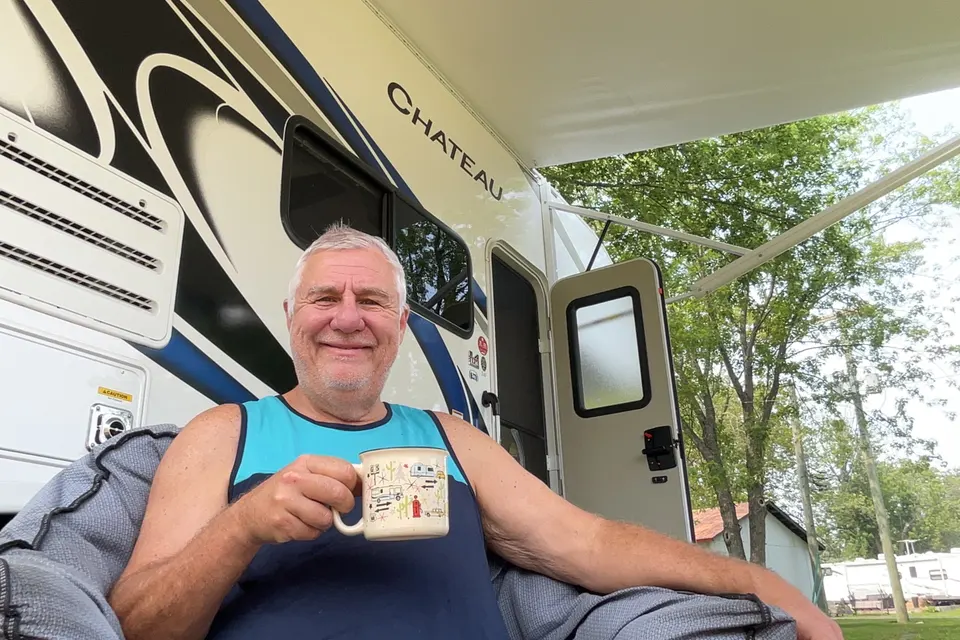 Sylvain Thor Motor Coach Chateau Classe C