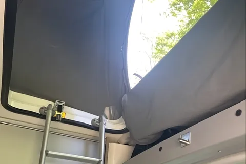 Winnebago Solis 59P
