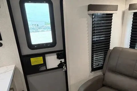 M&M's Jayco Jayflight