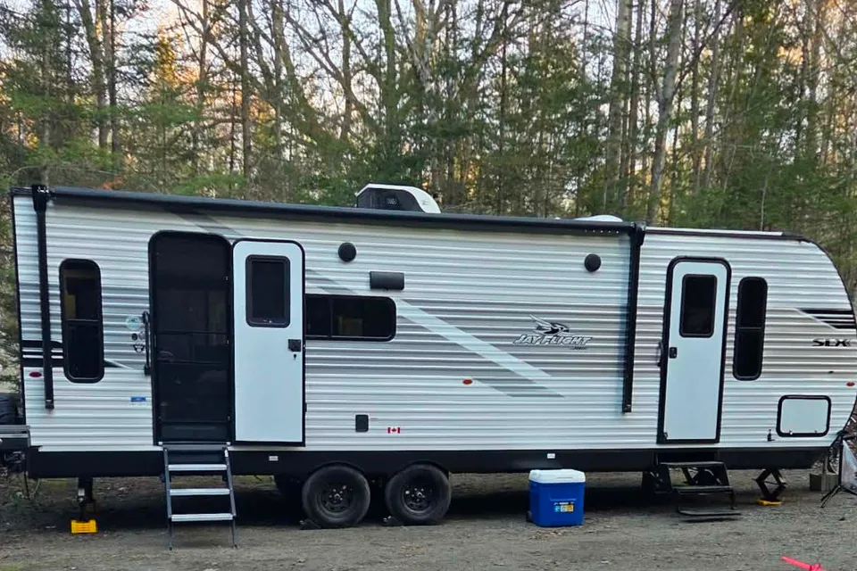 M&M's Jayco Jayflight