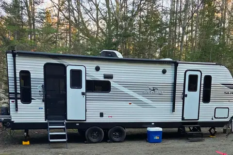 M&M's Jayco Jayflight