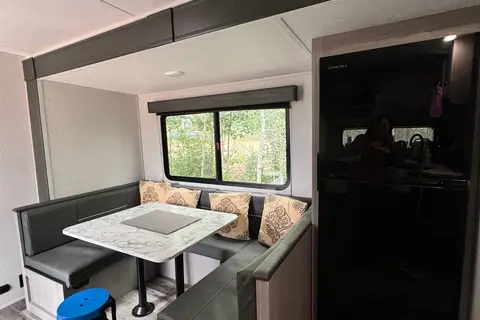 Delvin's Coleman Lantern Travel Trailer