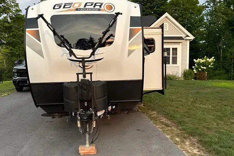 Brandon 's BoonDocking Bunkhouse 