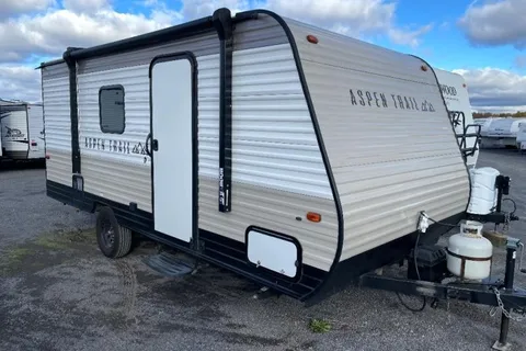 Alexandre's Dutchmen Aspen Trail 2021 Travel Trailer