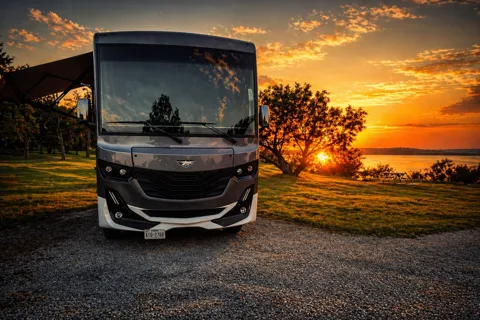 '21 Fleetwood Fortis, Sleeps 8, Free Starlink WiFi