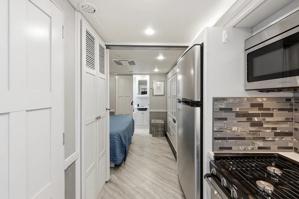 '21 Fleetwood Fortis, Sleeps 8, Free Starlink WiFi