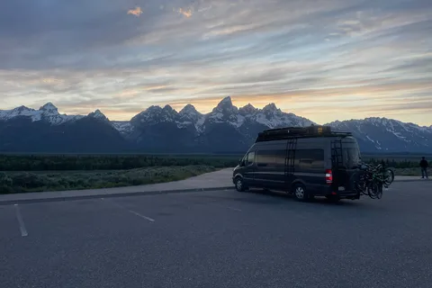 Sight Seeing Family Camper