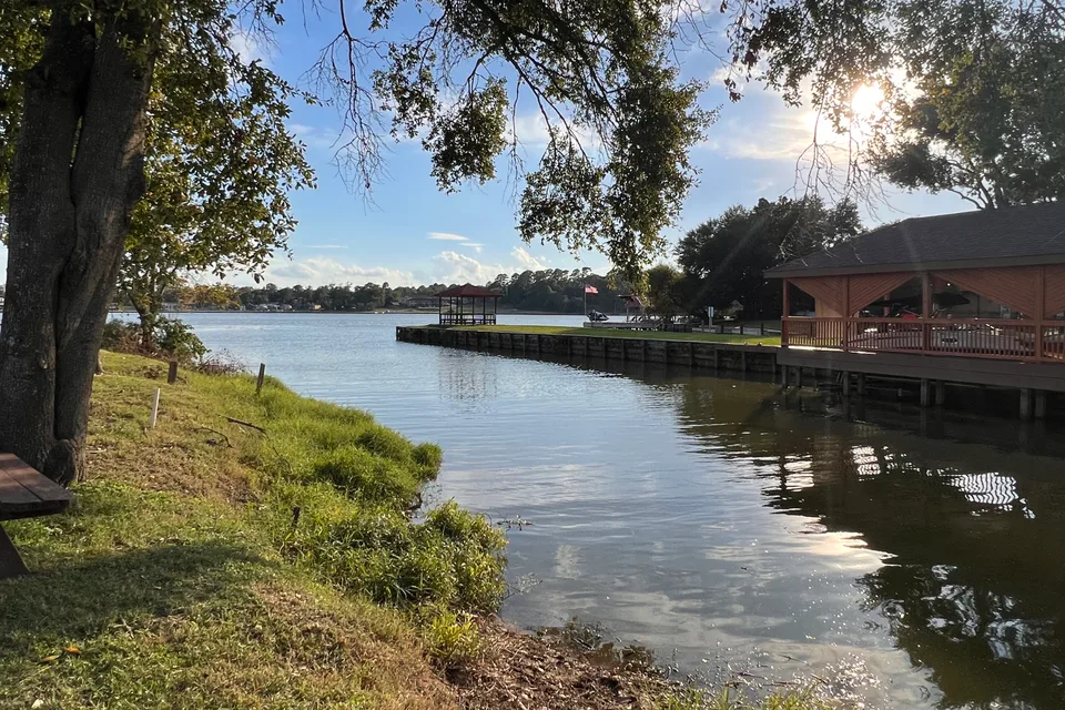 Michael's RV Cottage Lake Side