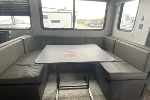 Tana's Keystone HI28BHSWE22 Travel Trailer
