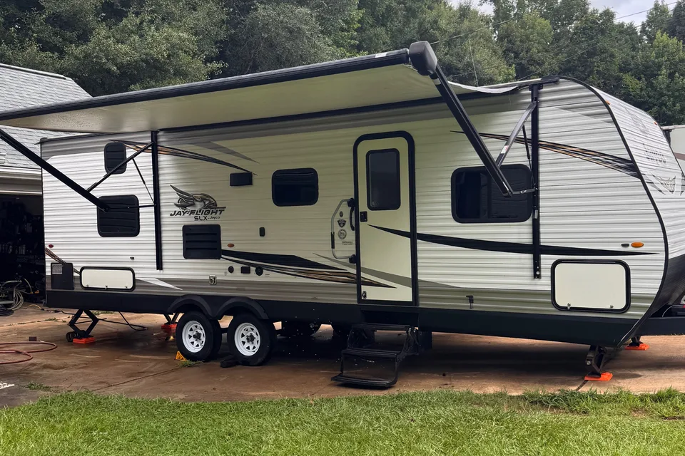 Rob's Blue Lagoon Travel Trailer