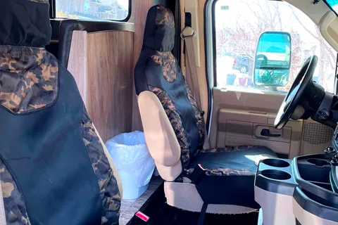 2019 Forester River Sunseeker 24’
