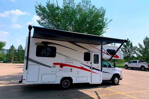 2019 Forester River Sunseeker 24’
