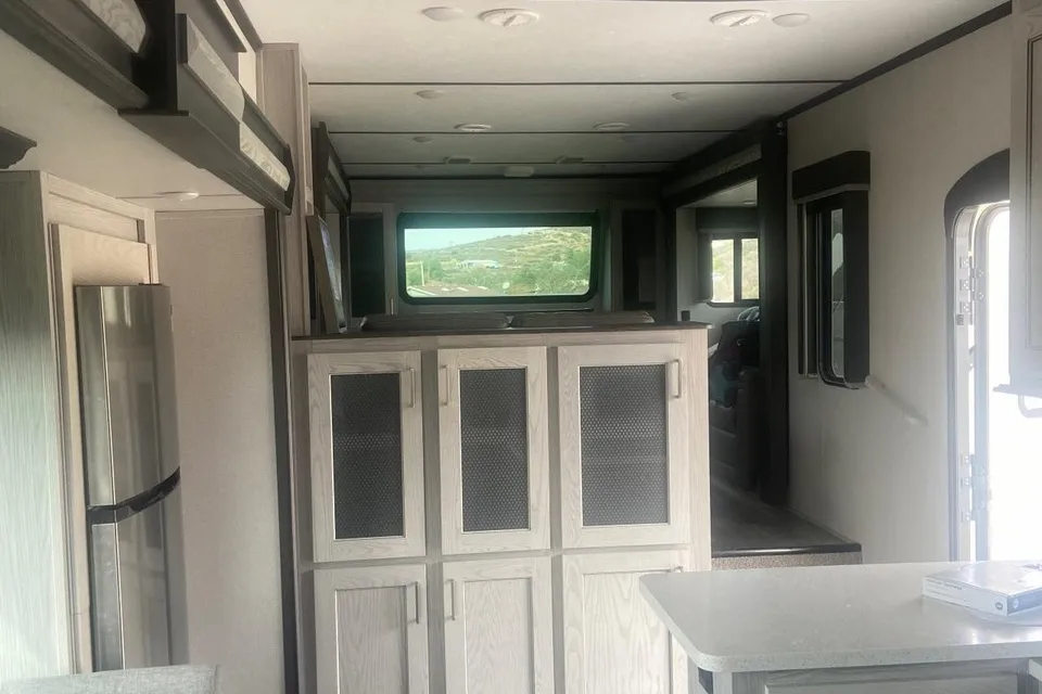 "Korechuck adventures" montana high country 376fl Fifth Wheel