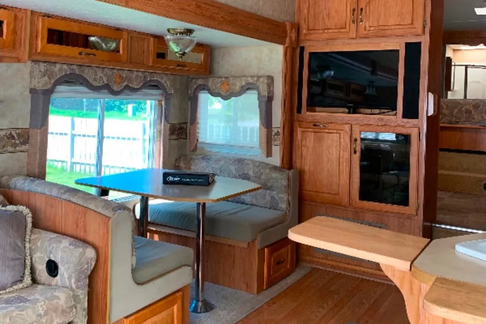Stacy's Jayco Eagle 281 RLS Fifth Wheel