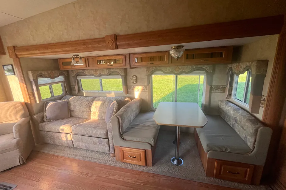 Stacy's Jayco Eagle 281 RLS Fifth Wheel