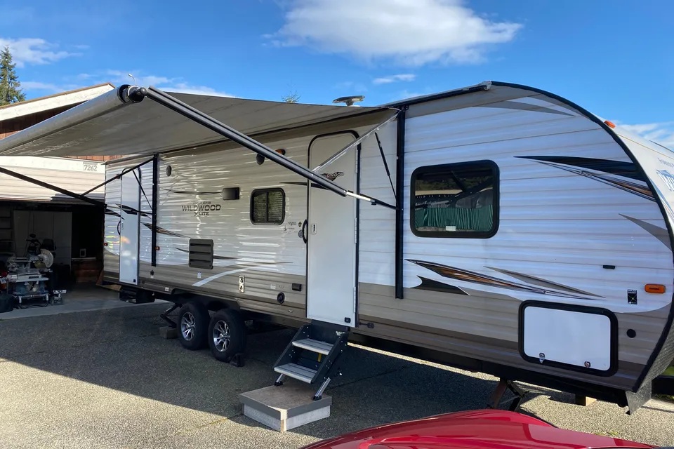 Goliath 's Forest River Wildwood X-Lite 263BHXL Travel Trailer