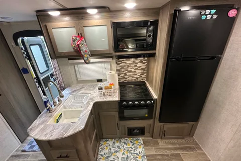 Gulf Stream Bunkhouse Delivery/Setup