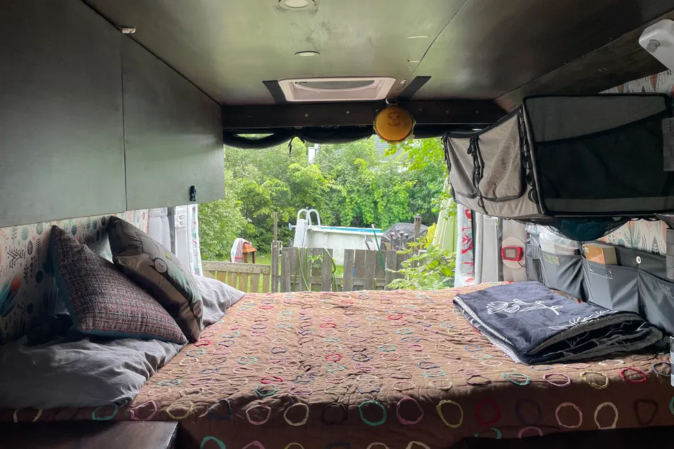 Gigi ...Dodge promaster 2500 Campervan